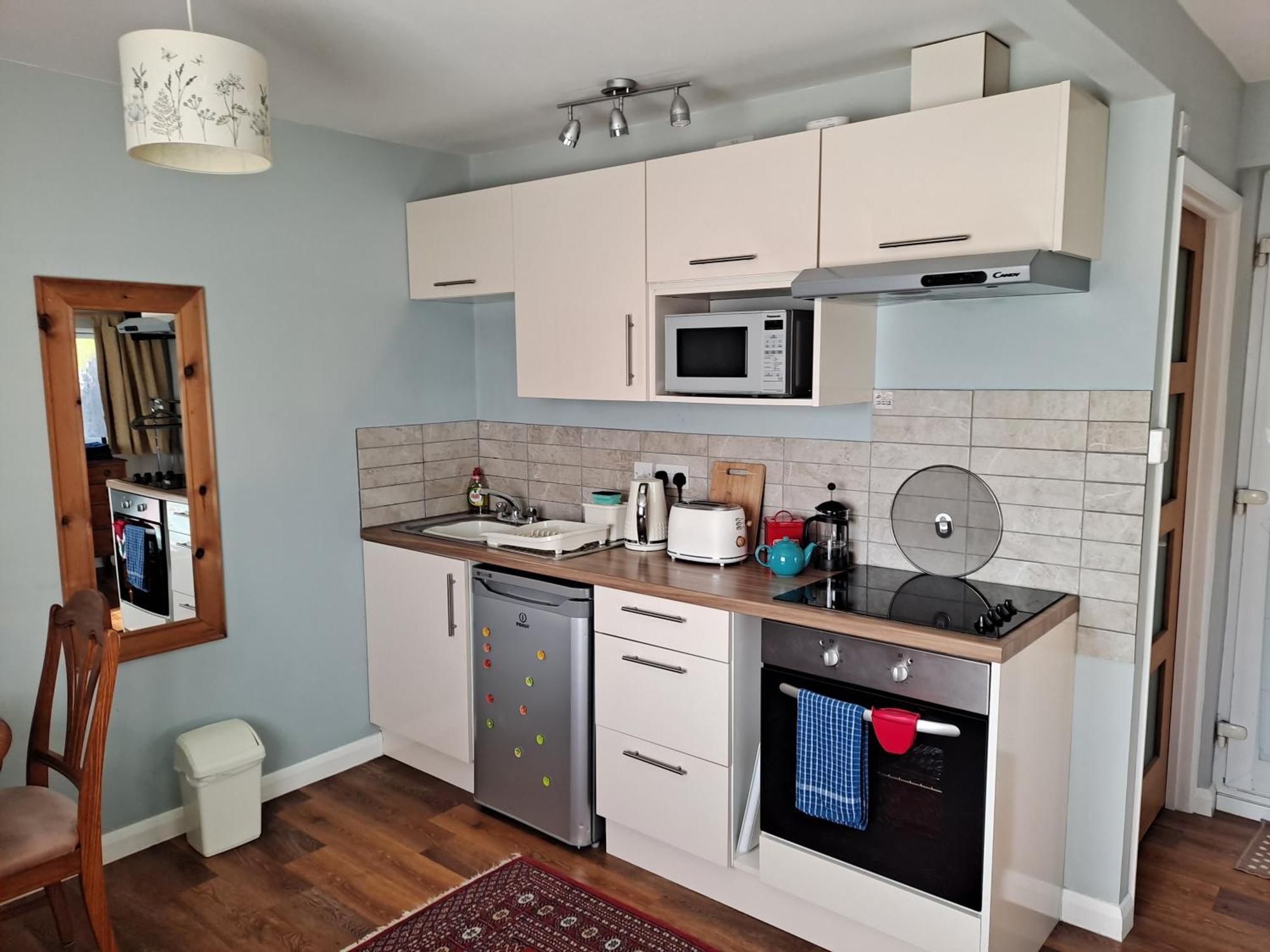 Cheltenham Studio Apartment Exterior photo